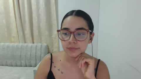 Emma online show from February 22, 3:40 am