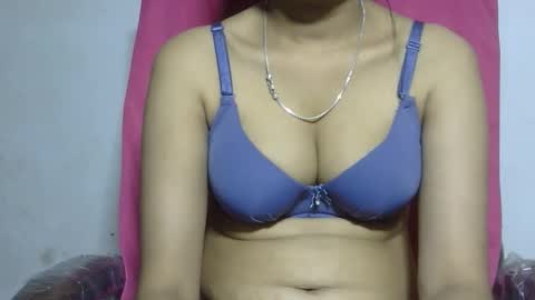 ishika_ishu online show from May 14, 5:09 pm