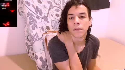 Isidro online show from February 8, 9:18 pm