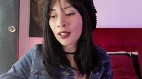 Snapshot of isis_diosa chatting on April 19, 5:34 pm Ana Maria online show from April 19, 5:34 pm