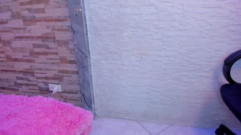 Snapshot of isla_jhons chatting on January 31, 4:38 pm Isla online show from January 31, 4:38 pm