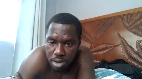 islandbey242 online show from May 26, 2:57 pm