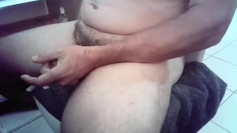 islandforfun online show from November 30, 8:24 pm