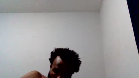 islandmaker online show from October 13, 9:59 pm