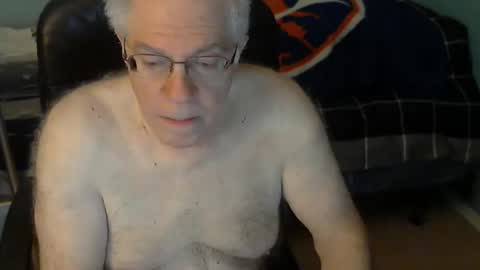 islesman22 online show from January 22, 10:40 am