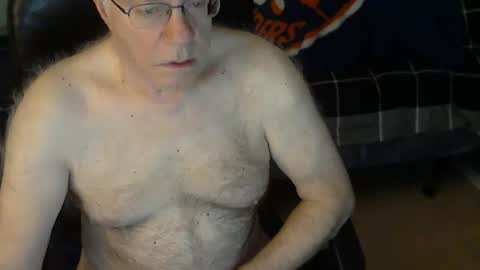 islesman22 online show from January 25, 10:40 am