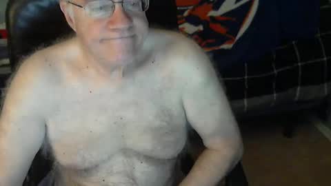 islesman22 online show from October 7, 10:01 am