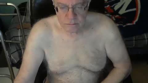 islesman22 online show from February 9, 10:30 am