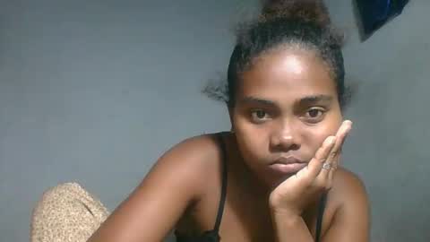 ismayrah online show from April 9, 6:24 pm