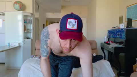 Snapshot of israeli_tall chatting on December 24, 1:17 pm Tall Jewish Ginger DOM online show from December 24, 1:17 pm