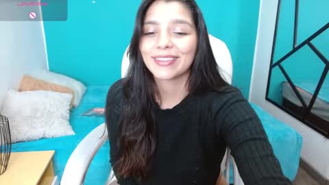 Issa  online show from February 4, 11:09 pm