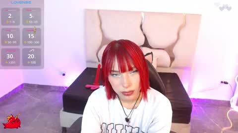 Snapshot of issa_tay1 chatting on February 25, 2:58 am Issa online show from February 25, 2:58 am