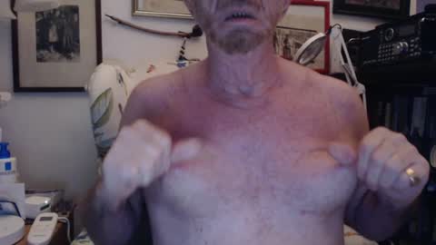 ImYourBitch online show from June 19, 3:55 am
