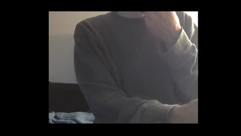 Snapshot of ital25usa chatting on October 18, 3:35 pm ital25usa online show from October 18, 3:35 pm