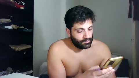 Snapshot of italianboybcn chatting on February 26, 11:26 pm italianboybcn online show from February 26, 11:26 pm