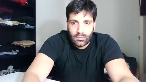 Snapshot of italianboybcn chatting on March 6, 8:48 pm italianboybcn online show from March 6, 8:48 pm