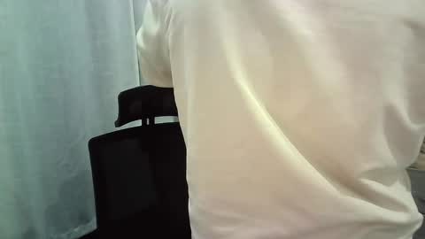 Snapshot of italianboybcn chatting on October 29, 6:53 pm italianboybcn online show from October 29, 6:53 pm