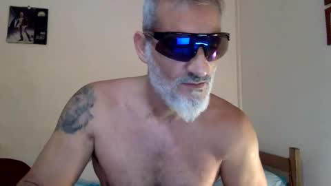 italiankingstripper online show from January 19, 2:32 pm