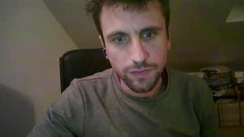 Snapshot of italiano116116 chatting on December 3, 6:38 pm italiano116116 online show from December 3, 6:38 pm