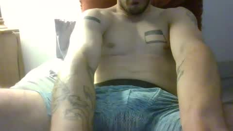 Snapshot of italianstallion69123 chatting on December 2, 11:29 pm italianstallion69123 online show from December 2, 11:29 pm