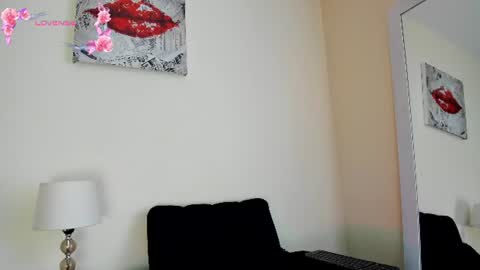 Snapshot of its__angelica_ chatting on July 8, 6:56 pm Angelica online show from July 8, 6:56 pm