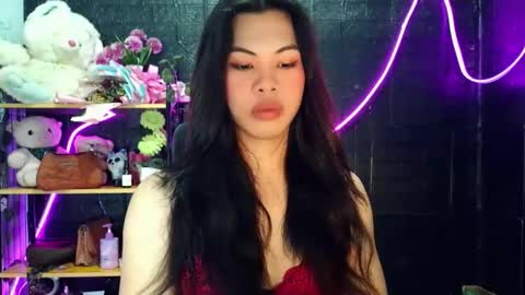 its_chloe20 online show from May 6, 4:12 pm