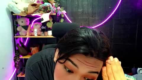 its_chloe20 online show from May 29, 8:45 am