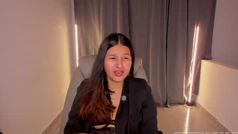 ITS JANE online show from June 20, 9:39 pm