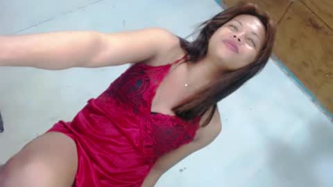 Snapshot of its_kynth chatting on August 2, 4:27 pm its_kynth online show from August 2, 4:27 pm