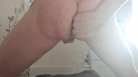 Snapshot of its_me_mave chatting on December 20, 1:11 pm Dutch online show from December 20, 1:11 pm