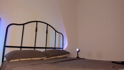 Isabella online show from September 22, 7:21 am