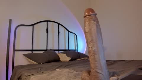 Isabella online show from November 19, 12:38 pm