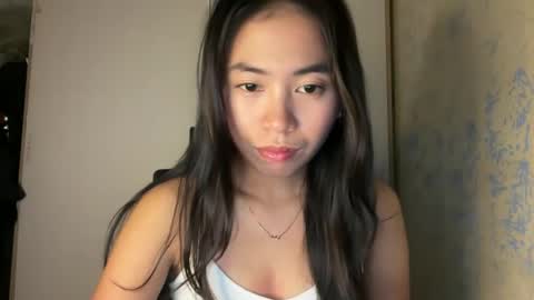 Candy online show from May 26, 8:10 am