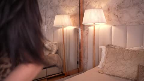     online show from February 18, 12:12 pm