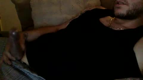 Snapshot of itsjasonj chatting on February 24, 5:05 am itsjasonj online show from February 24, 5:05 am