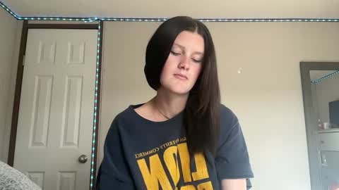 itsKaylaaa online show from July 3, 11:33 pm