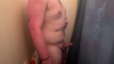 Snapshot of itskhrisagain chatting on March 4, 3:48 pm itskhrisagain online show from March 4, 3:48 pm