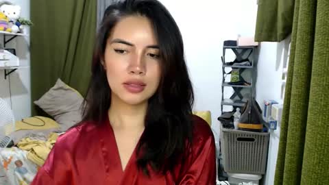 itsme_jo online show from May 24, 12:21 pm