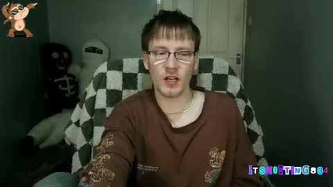    online show from November 7, 8:09 pm