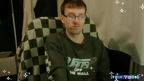 Snapshot of itsnotting834 chatting on April 28, 7:19 pm online show from April 28, 7:19 pm