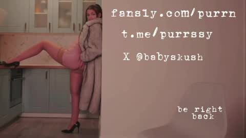 Snapshot of itsumade chatting on April 8, 10:54 pm Betty online show from April 8, 10:54 pm