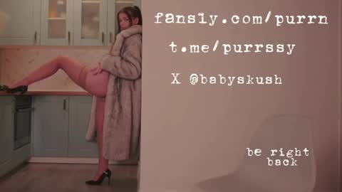 Snapshot of itsumade chatting on April 24, 5:15 pm Betty online show from April 24, 5:15 pm