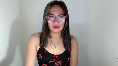 itsurgil_kloeh online show from November 29, 2:58 am