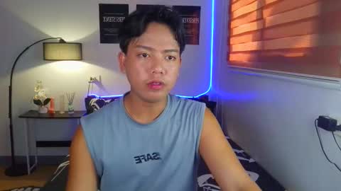 Snapshot of itsurjayxx chatting on April 22, 7:55 am jay jay online show from April 22, 7:55 am