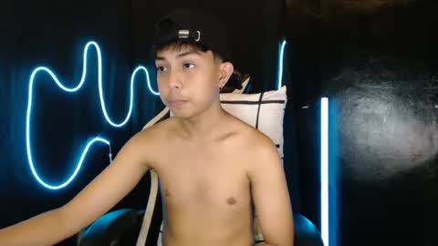 Snapshot of itsyourcummerboy_xx chatting on July 14, 7:46 am Kyle online show from July 14, 7:46 am