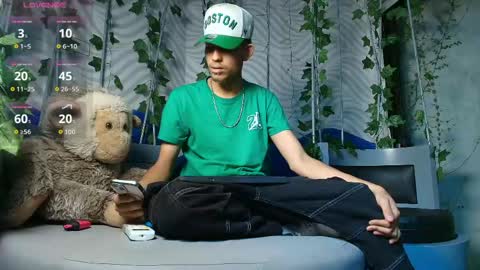 itszairen online show from May 24, 3:55 am