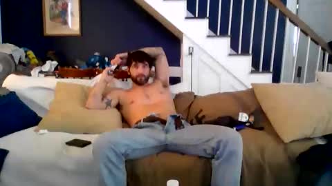 Itzmeebabyy online show from February 19, 5:20 pm