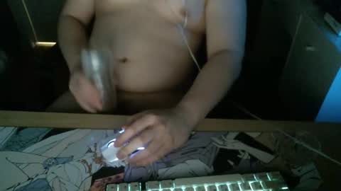 Snapshot of itzpillow_ chatting on February 21, 5:56 am itzpillow_ online show from February 21, 5:56 am