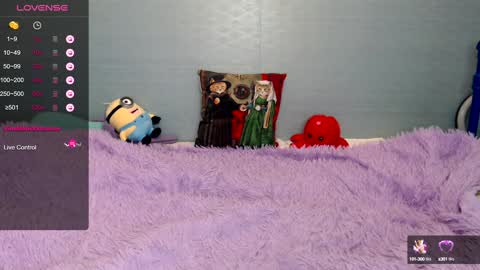 Snapshot of ivamayy chatting on December 18, 9:47 am Sasha online show from December 18, 9:47 am