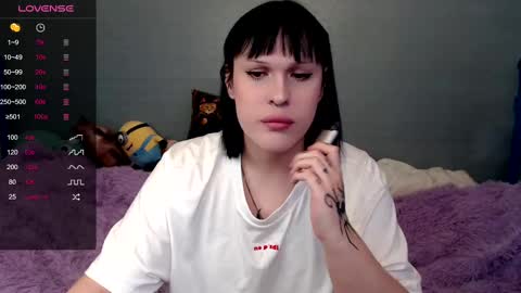 Snapshot of ivamayy chatting on March 6, 8:08 am Sasha online show from March 6, 8:08 am